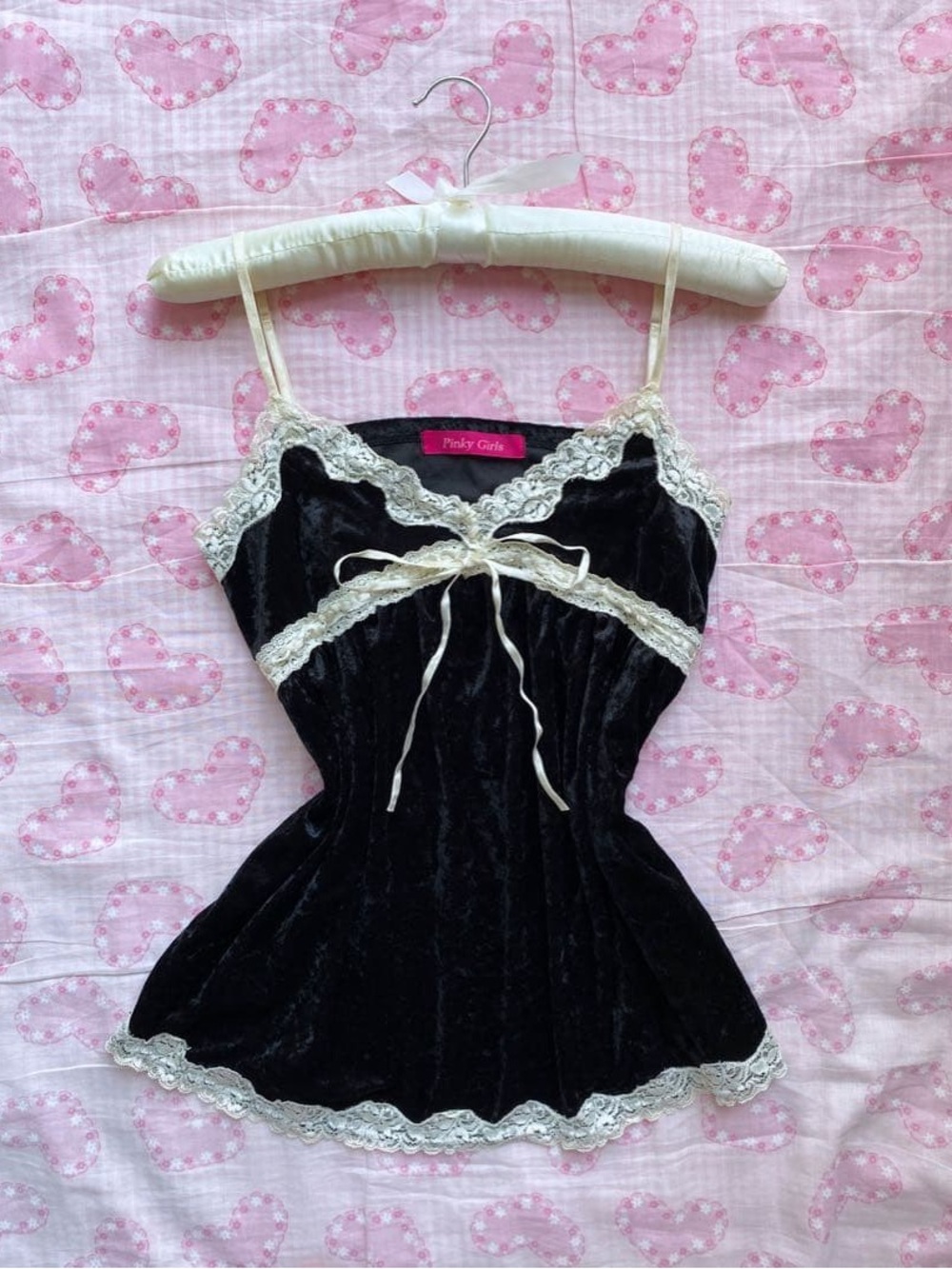 moving sale 💕 - j-fashion black velvet dark coquette babydoll cami with lace